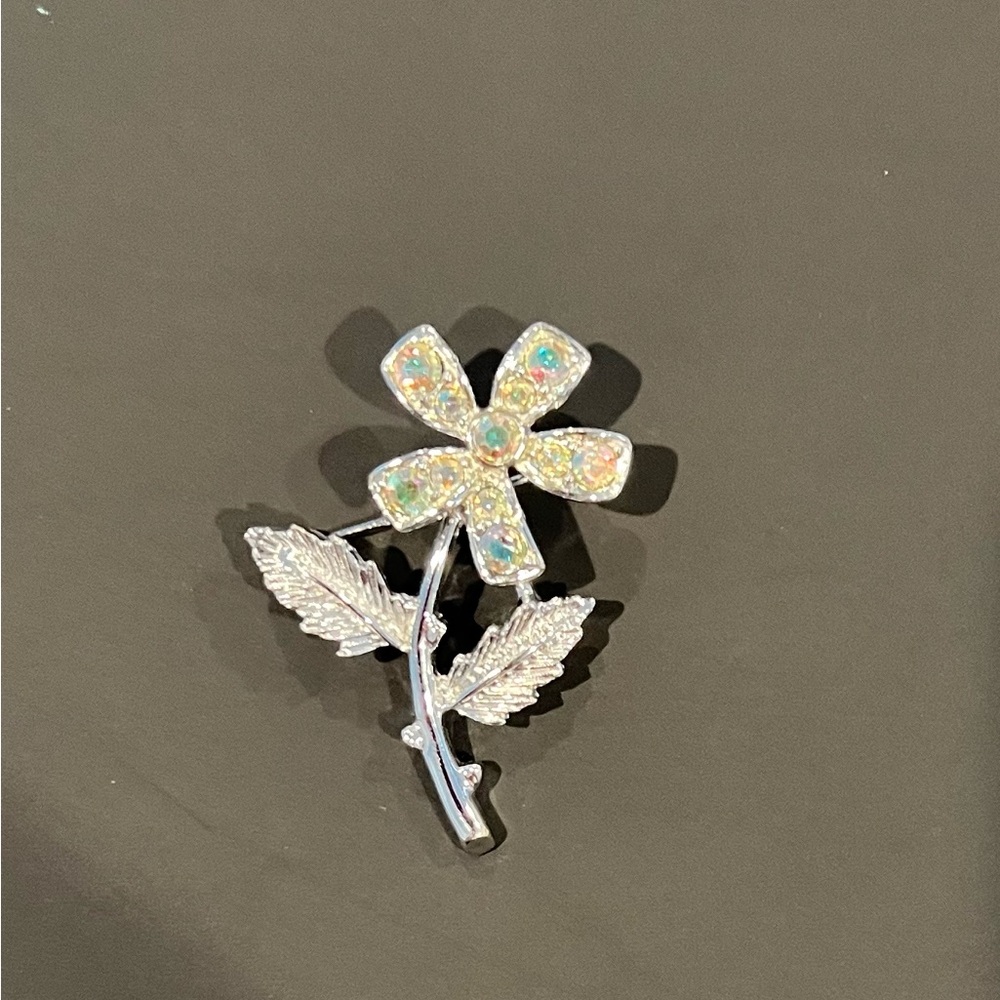 Vintage Aurora Borealis, Silver Tone Crystal Flower Brooch Signed Sarah Coventry